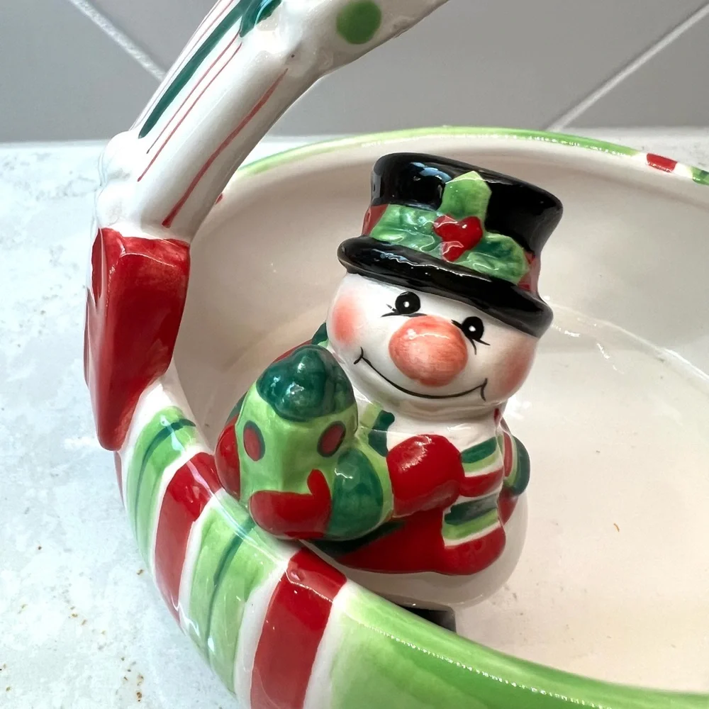 Fitz & Floyd Essentials Merry Christmas Snowman Presents Basket Candy Dish Bowl